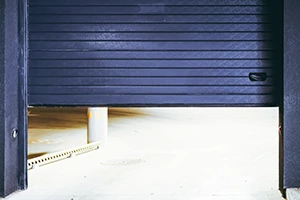 Folding Garage Door Maintenance in Sunrise